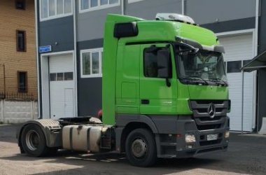 Автономный кондиционер Fridge FE 350 установлен на Mercedes Benz Actros